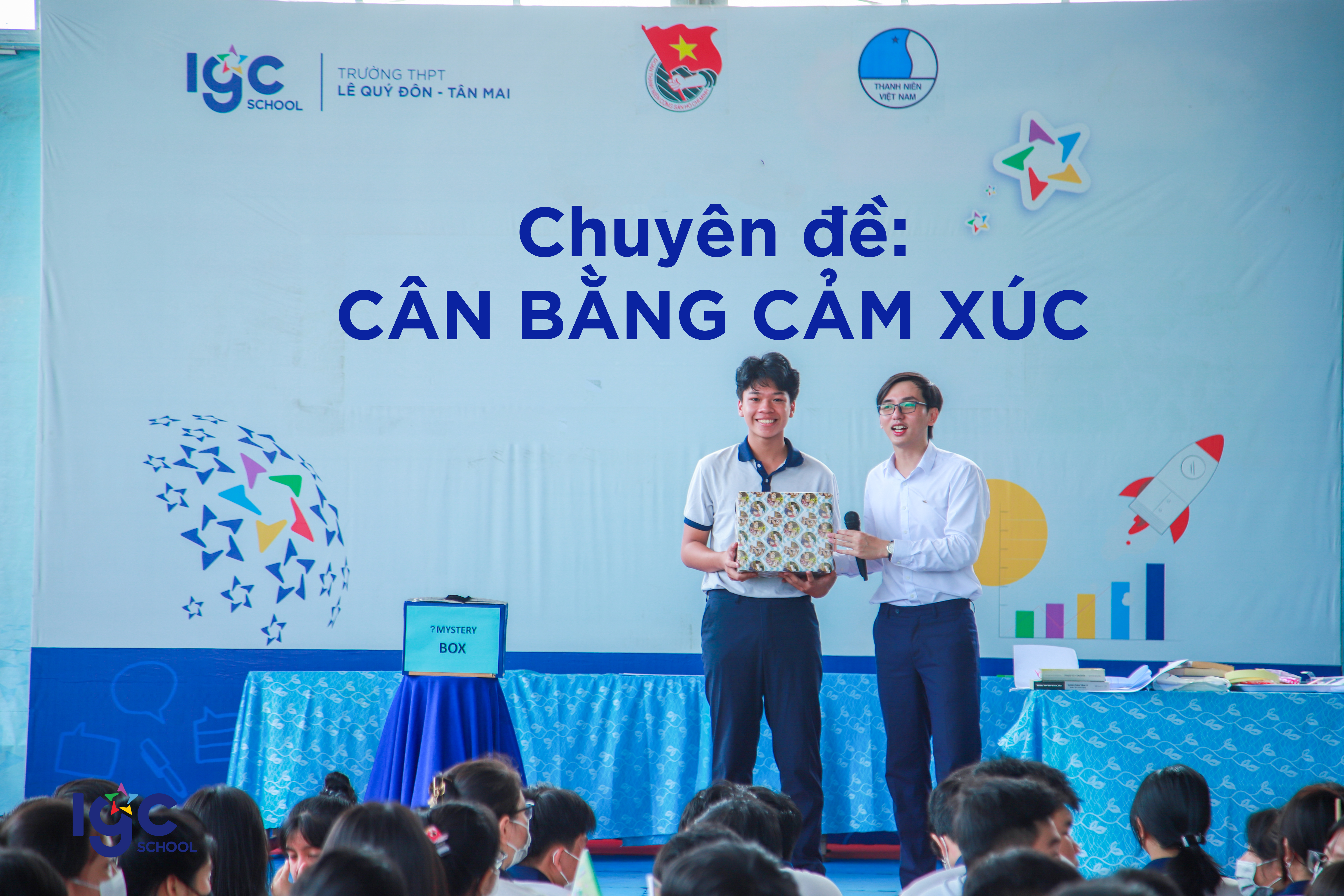 chuyên đề "Cân bằng cảm xúc"