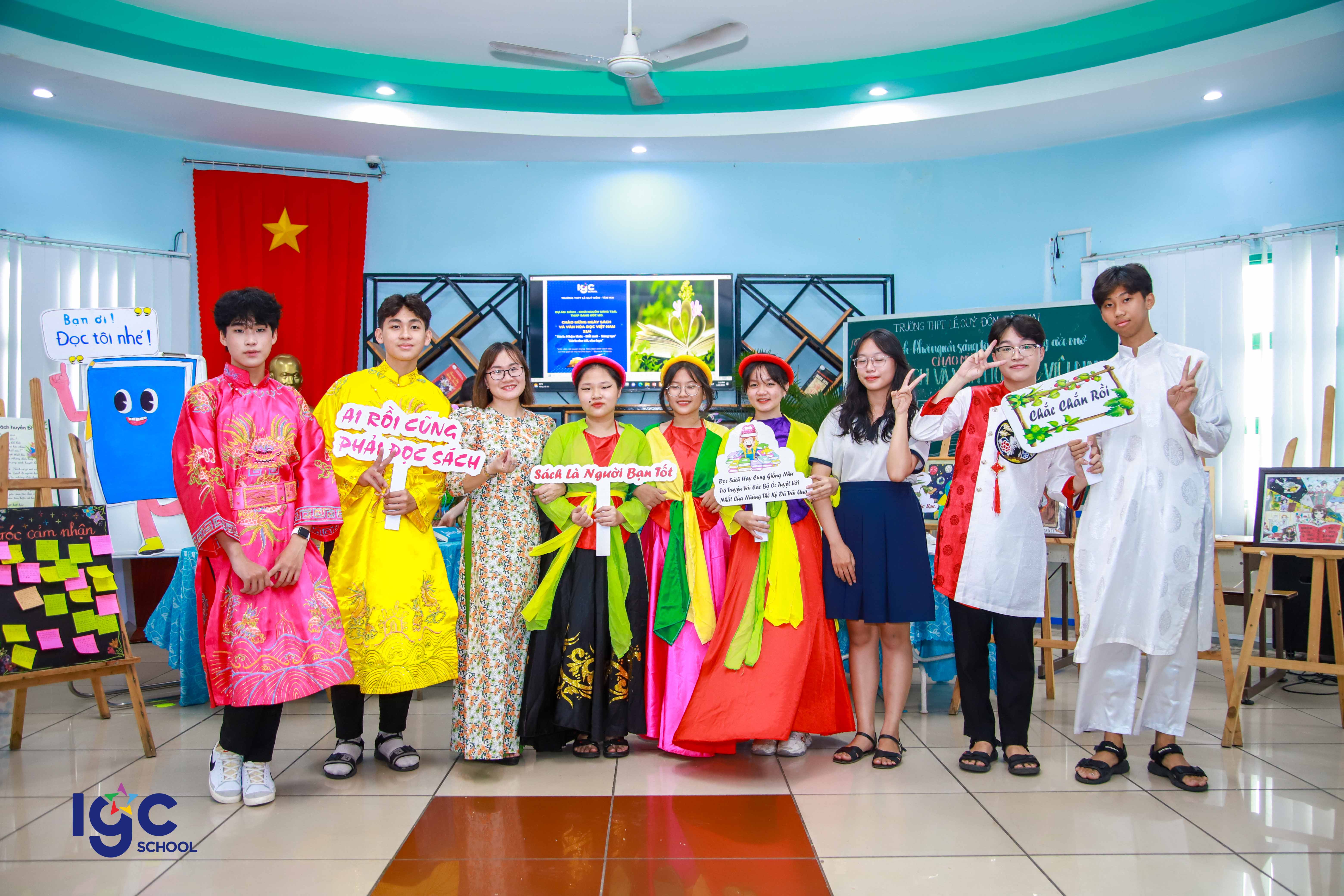 Dự án "Sách - Khơi nguồn sáng tạo,thắp sáng ước mơ".