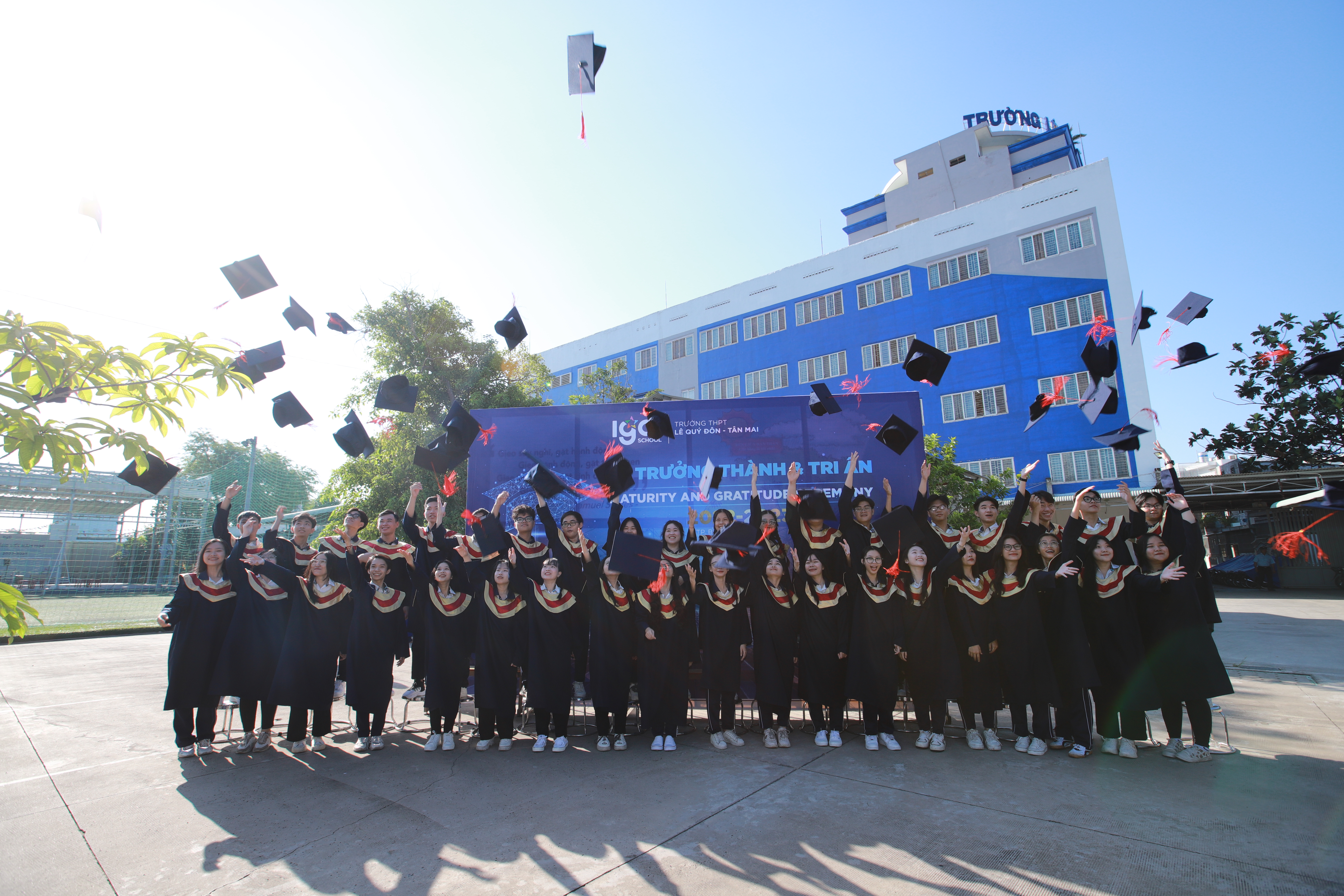 LQĐ NEWS - Bản tin tiếng Anh trường Lê Quý Đôn số 12