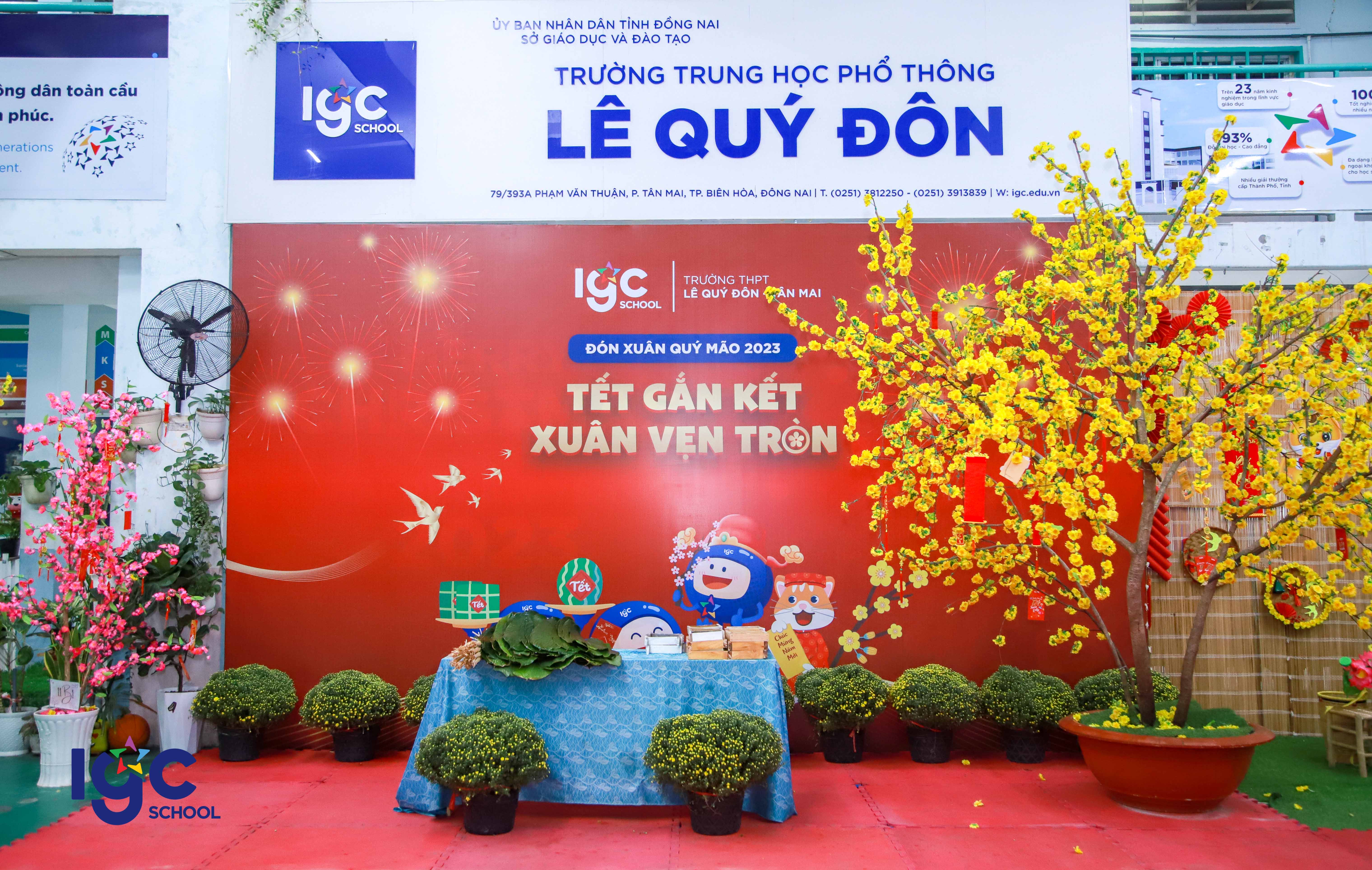 Giờ Khai Xuân 2023